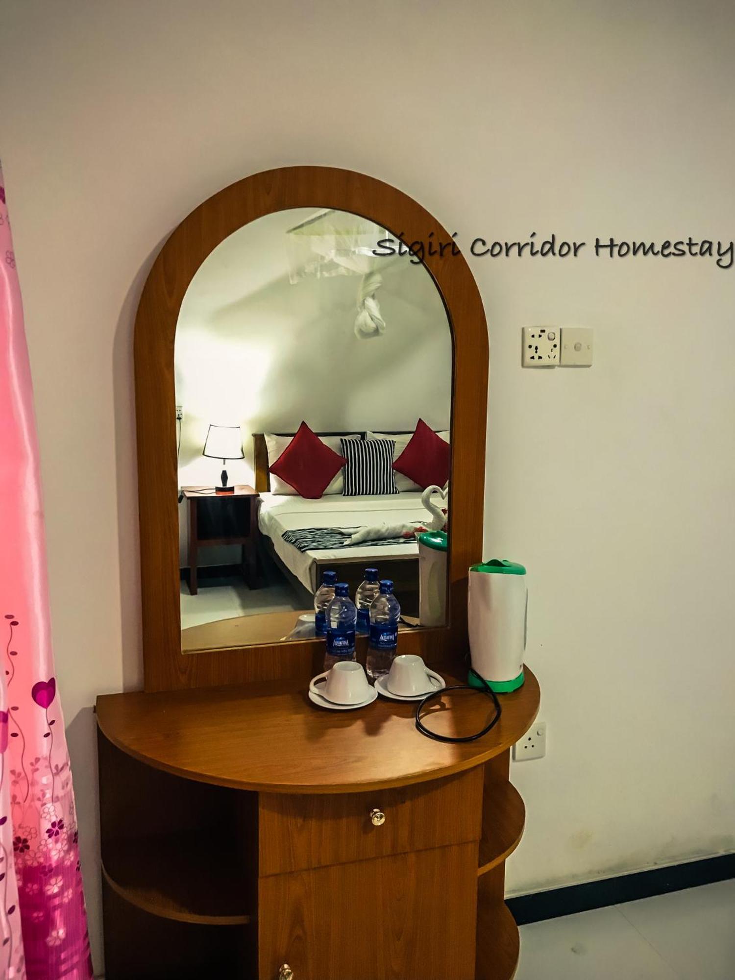 Sigiri Corridor Home Stay Sigiriya Bilik gambar